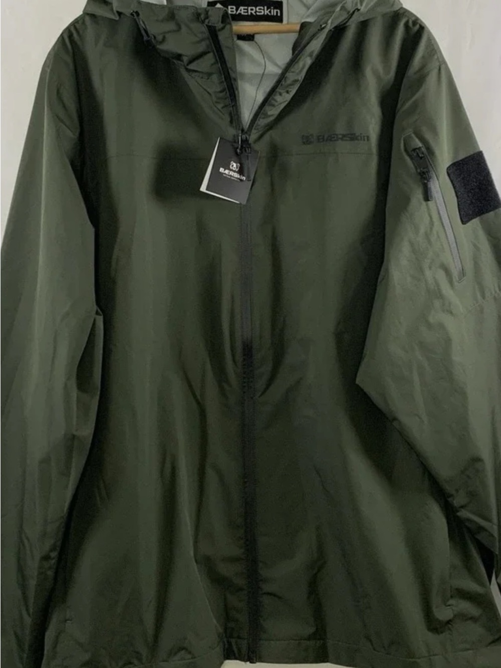 BAERSkin Men's Olive Hooded Raincoat